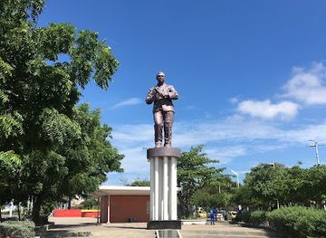 colombia/barranquilla/riomar/landmark/joe-arroyo-statue