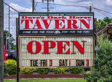 mississippi/starkville/landmark/dave-s-dark-horse-tavern