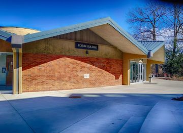 pennsylvania/happy-valley/landmark/forum-building