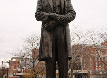 ohio/cincinnati/landmark/lytle-park-historic-district