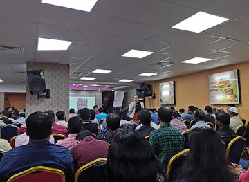 kuwait/farwaniya-governorate/landmark/poppins-hall