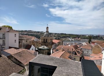 portugal/coimbra/alta-de-coimbra/landmark/escadas-monumentais-da-universidade-de-coimbra