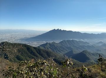 mexico/monterrey/landmark/crest-of-the-eagles