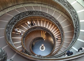 vatican-city/vatican-pinacoteca/landmark/touristation-vaticano