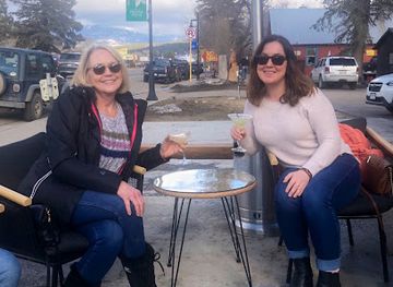 colorado/pagosa-springs/landmark/neon-mallard