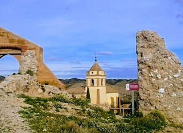 spain/aragon/landmark/castillo-de-alfajarin