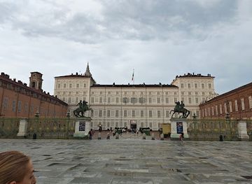 italy/piedmont/landmark/royal-palace-of-turin