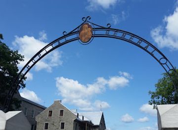 canada/quebec-city/saint-sauveur/landmark/the-mausoleum-of-louis-joseph-de-montcalm