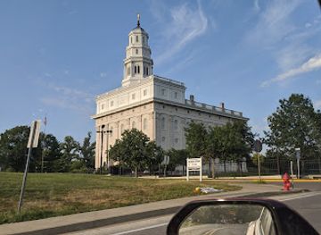 illinois/prairie-state/landmark/pioneer-memorial-and-exodus-to-greatness