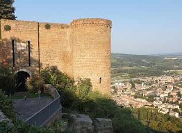 italy/montepulciano/landmark/piazza-cahen