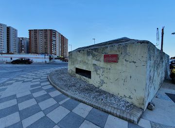 gibraltar/gibraltar-harbour/landmark/devils-tower