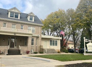 iowa/mason-city/landmark/hogan-bremer-moore-colonial-chapel