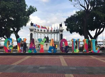 ecuador/guayaquil/landmark/guayaquil-ecuador