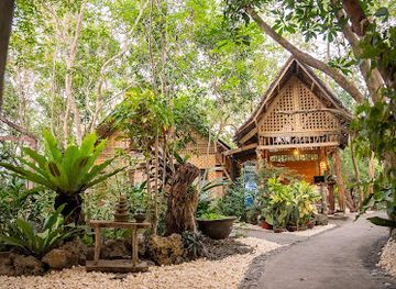 philippines/panglao-island/landmark/bohol-coco-farm-hostel