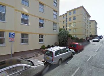 jersey/st-helier/landmark/pier-street-car-park-on-street