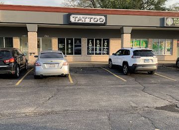 illinois/elgin/landmark/famous-street-tattoo