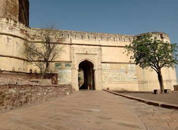 india/jodhpur/landmark/jai-pol