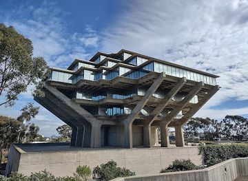 california/la-jolla/landmark/stuart-collection