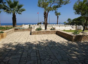 cyprus/kyrenia-district/landmark/karaoglanoglu-cemetary