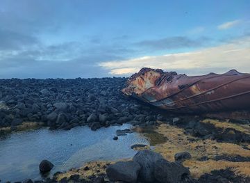 iceland/borgarfjörður/landmark/hrafn-sveinbjarnarson-iii-ship-wreck
