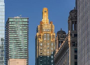 indiana/northwest-indiana/landmark/carbide-carbon-building