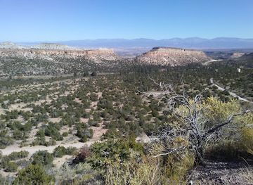 new-mexico/turquoise-trail/landmark/tijeras-pueblo-archaeological-site