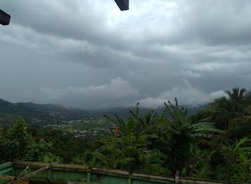 saint-lucia/pitons/landmark/piton-flore