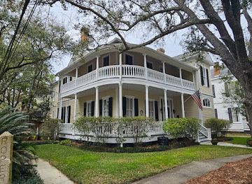 alabama/central-alabama/landmark/oakleigh-house-museum