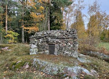 sweden/ostergotland/landmark/miniatyrkyrkan-i-stavreberg