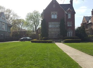 illinois/chicagoland/landmark/former-home-of-muhammad-ali