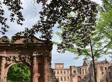germany/heidelberg/altstadt/landmark/elizabeth-gate