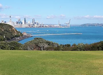new-zealand/auckland/mission-bay/landmark/michael-joseph-savage-memorial