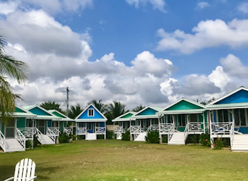 belize/corozal-town/landmark/tilt-ta-dock-resort-belize
