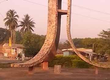 togo/atakpame/landmark/monument-au-mort-kpalime