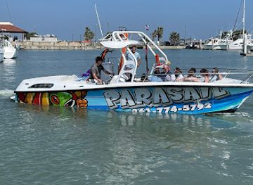 texas/port-aransas/landmark/chute-em-up-parasailing-port-a-parasail