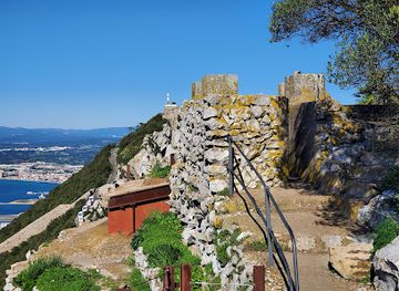 gibraltar/upper-rock-nature-reserve/landmark/douglas-lookout