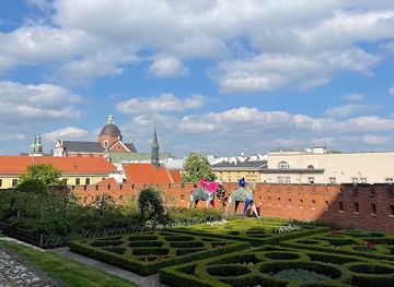 poland/pomerania/landmark/wawel-castle