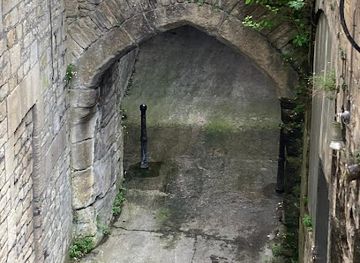 united-kingdom/bath/landmark/the-eastgate