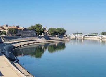 france/nimes/landmark/arles