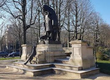 france/paris/landmark/jean-de-la-fontaine