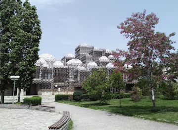 kosovo/lab/landmark/the-national-gallery-of-kosovo