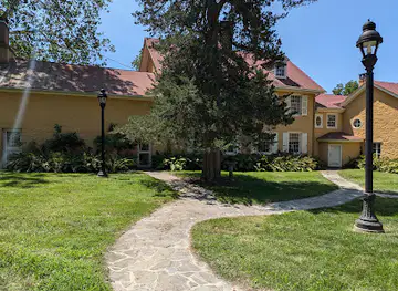 Hibernia Mansion