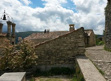 france/luberon/landmark/chateau-de-lacoste