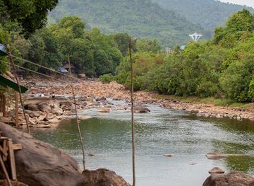 cambodia/kampot-province/landmark/teuk-chhou-rapids