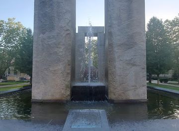 indiana/south-bend/landmark/clarke-memorial-fountain