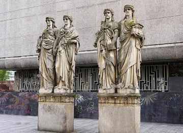germany/cologne/landmark/vier-karyatiden