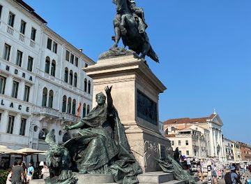 italy/veneto/landmark/monument-to-victor-emmanuel-ii