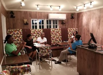 jamaica/savanna-la-mar/landmark/savanna-cafe