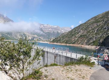 france/rhone-alpes/landmark/reformation-wall-paul-landowski