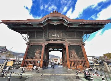 japan/etchu/landmark/zenkoji-temple